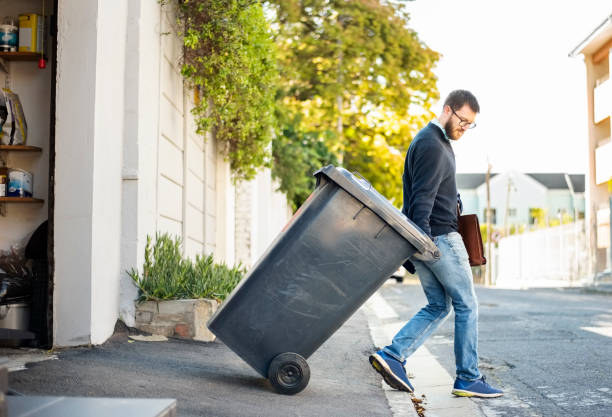Best Yard Cleanup Services  in Harlan, IA